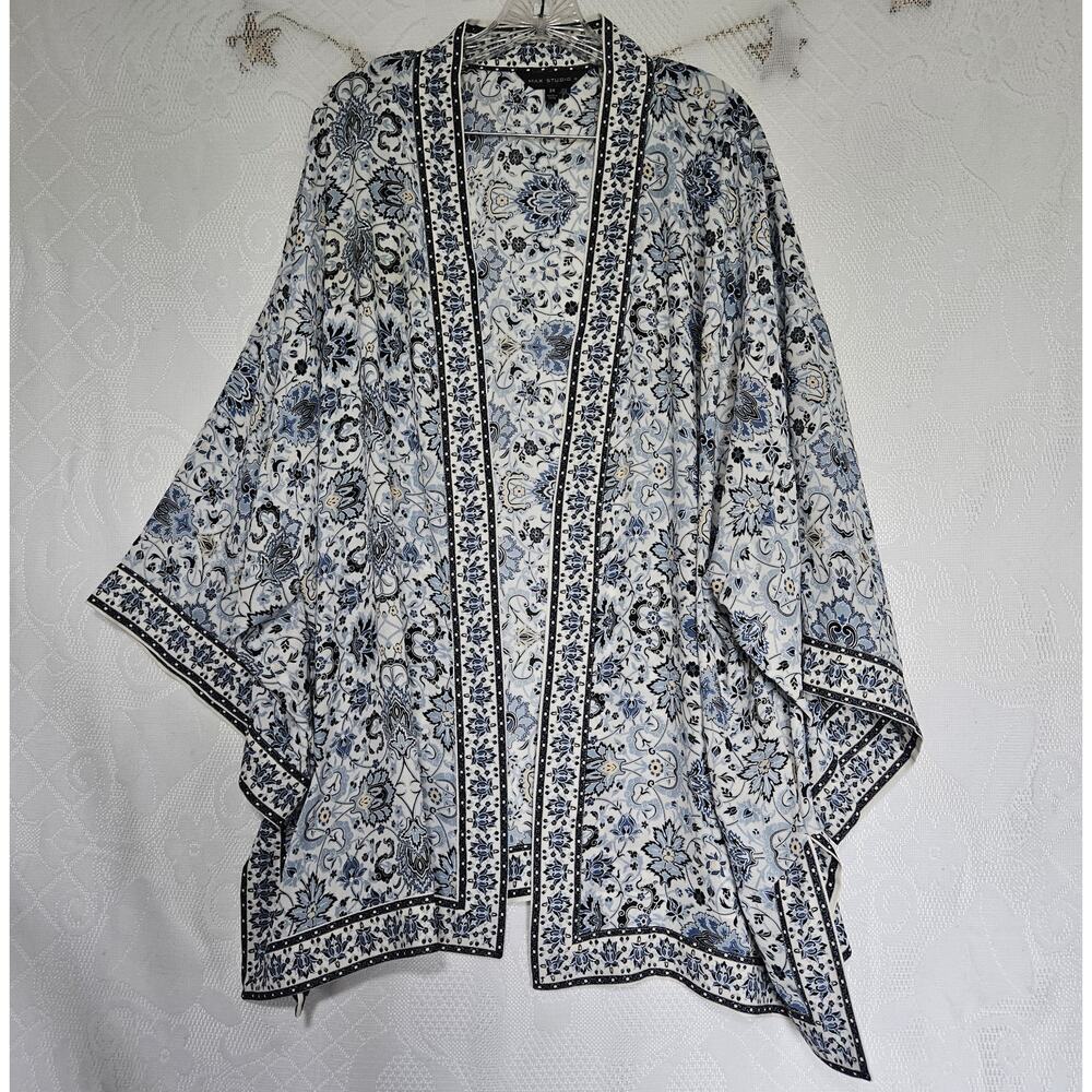 Max Studio Plus 3X Blue White Floral Open Front Crepe Kimono Mandala Coastal